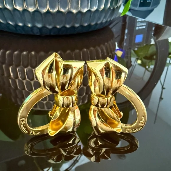 Dior Gold Ribbon Earrings - Picture 1 of 4